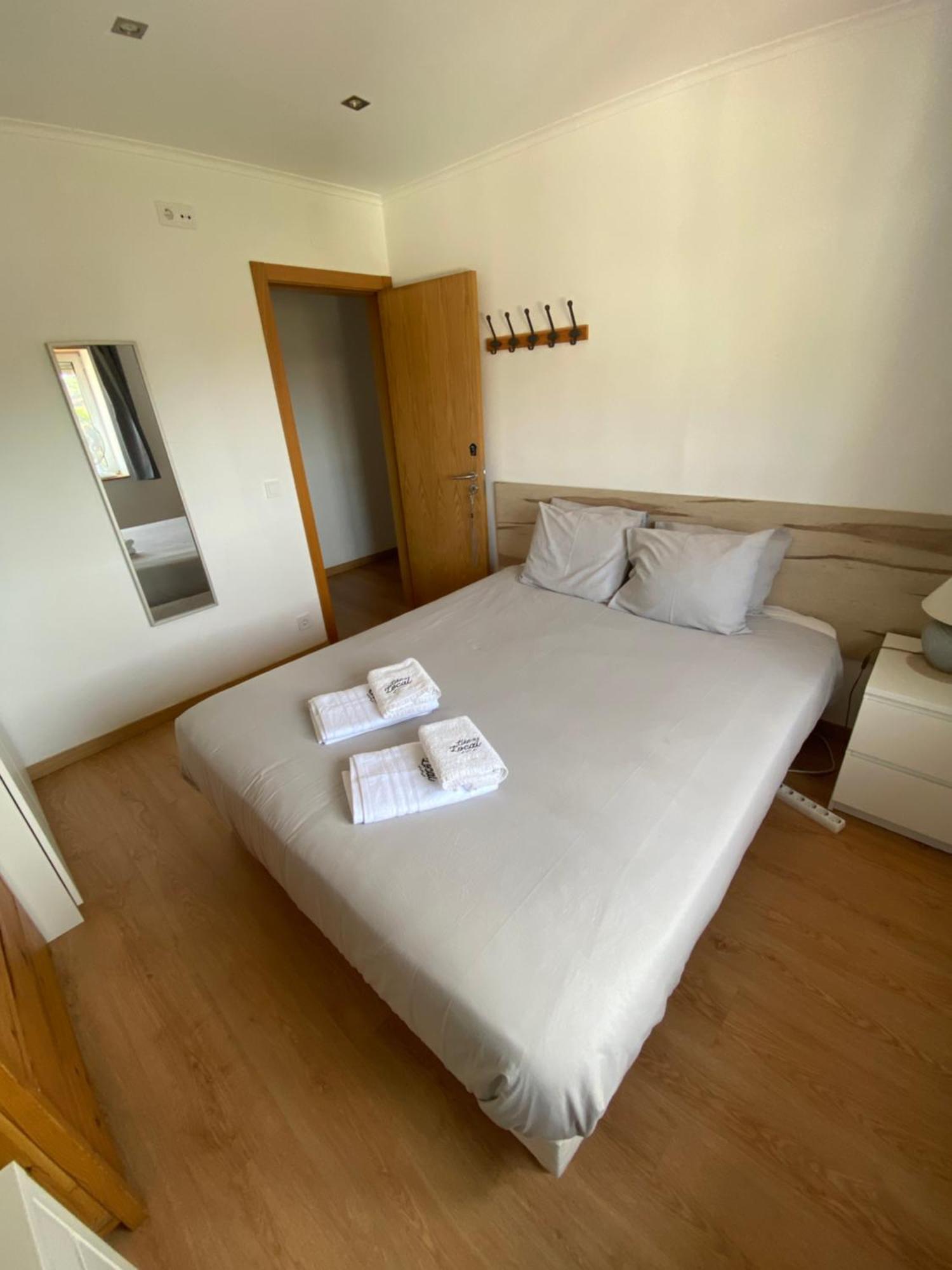 Like A Local Guest House Ericeira Exterior foto